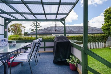 Photo of property in 2/37 Rosier Road, Glen Eden, Auckland, 0602