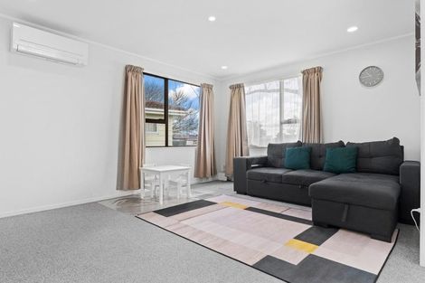 Photo of property in 1/14 Penion Drive, Flat Bush, Auckland, 2023