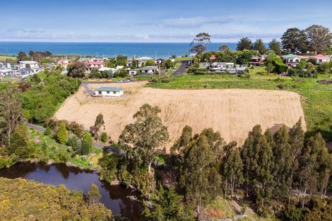 Photo of property in 21 Copeland Street, Brighton, Dunedin, 9035