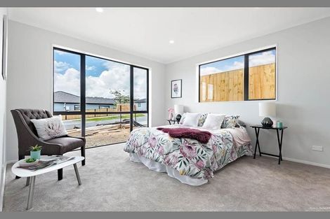 Photo of property in 5 Verdot Close, Kumeu, 0810