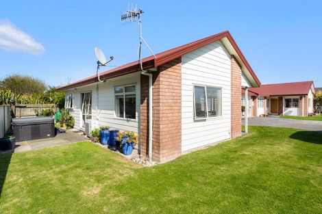 Photo of property in 2/166 Guppy Road, Taradale, Napier, 4112