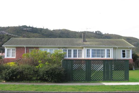 Photo of property in 34 Poole Street, Taita, Lower Hutt, 5011