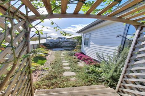 Photo of property in 67 Okawa Avenue, Papakura, 2110