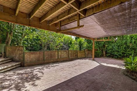 Photo of property in 84 Advene Road, Cockle Bay, Auckland, 2014