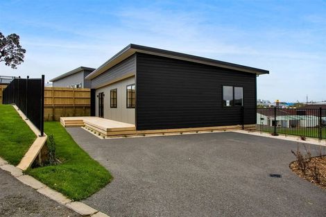 Photo of property in 5 Hinz Lane, Bell Block, New Plymouth, 4312