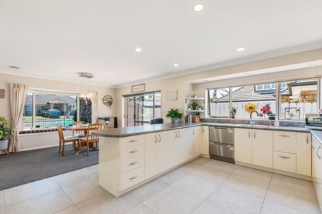 Photo of property in 85 Longford Park Drive, Takanini, 2112