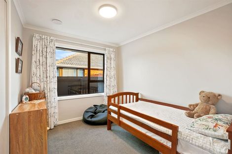 Photo of property in 10 Pahau Place, Cracroft, Christchurch, 8025