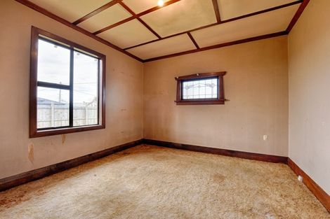 Photo of property in 25 Irving Street, Gore, 9710