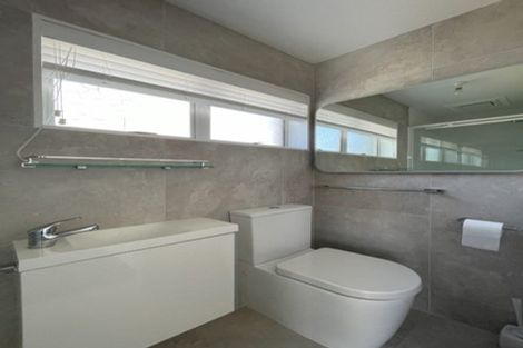 Photo of property in 18 Seaview Road, Ruakaka, 0116