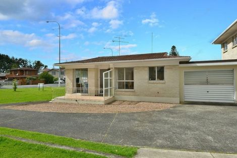 Photo of property in 1/486 Hibiscus Coast Highway, Orewa, 0931