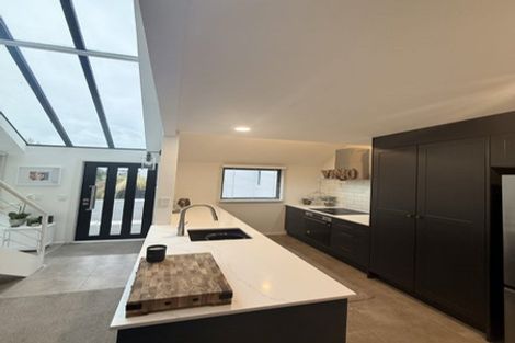 Photo of property in 5/140 Office Road, Merivale, Christchurch, 8014