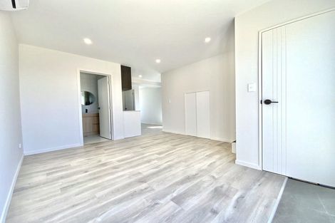 Photo of property in 17 Auranga Drive, Karaka, Papakura, 2113