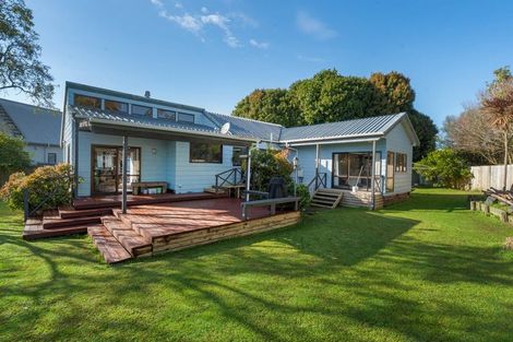 Photo of property in 77 Carnoustie Drive, Wattle Downs, Auckland, 2103