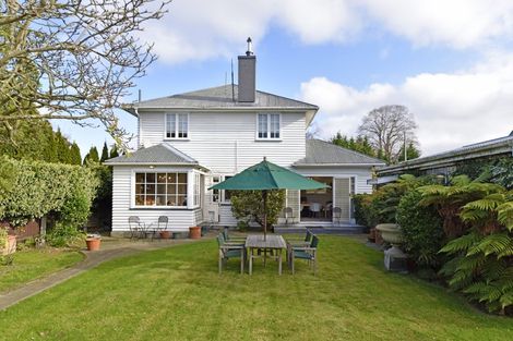 Photo of property in 374 Papanui Road, Strowan, Christchurch, 8052