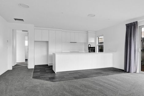 Photo of property in 7 Pembroke Road, Pembroke, Stratford, 4332