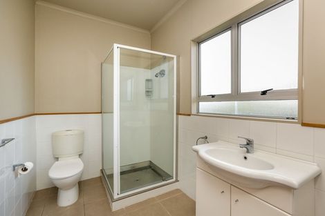 Photo of property in 4 Mclean Street, Strandon, New Plymouth, 4312