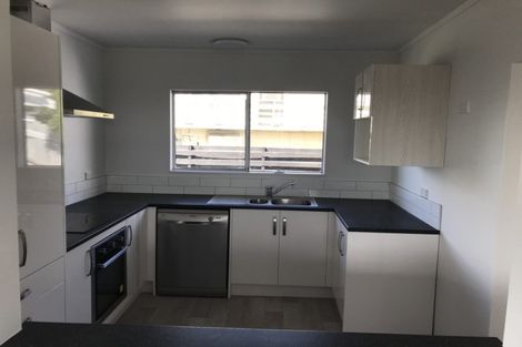 Photo of property in 59 Baylands Drive, Newlands, Wellington, 6037