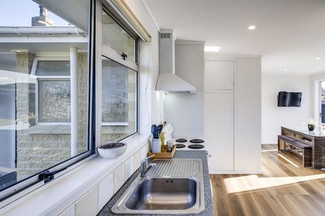 Photo of property in 8 Lyttelton Crescent, Tamatea, Napier, 4112