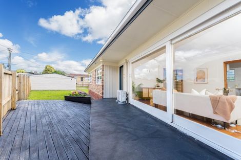 Photo of property in 39 Harrington Road, Henderson, Auckland, 0610