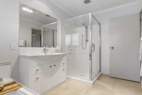 Photo of property in 14 Putaka Place, Papamoa Beach, Papamoa, 3118