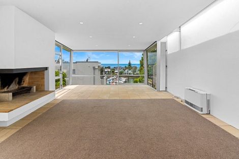 Photo of property in 1/27 Prospect Terrace, Milford, Auckland, 0620
