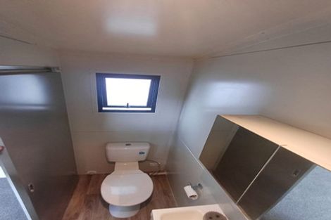 Photo of property in 34 Finn Place, Totara Vale, Auckland, 0629