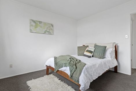 Photo of property in 95b Oakfield Crescent, Pukete, Hamilton, 3200