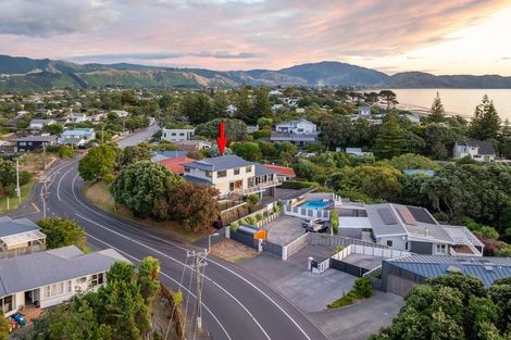 Photo of property in 39a Wharemauku Road, Raumati Beach, Paraparaumu, 5032