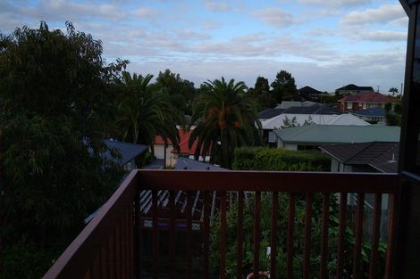 Photo of property in 30b Bleakhouse Road, Howick, Auckland, 2014