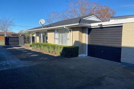 Photo of property in 1/23 Crofton Road, Harewood, Christchurch, 8051