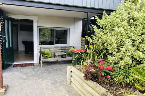 Photo of property in 2/22 School Road, Te Atatu South, Auckland, 0610