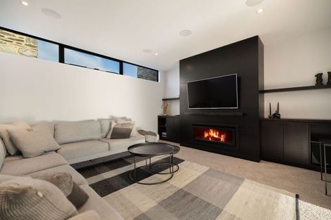 Photo of property in 6 Bloxham Lane, Lake Hayes, Queenstown, 9371