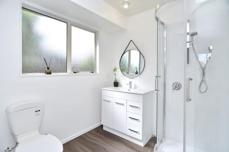 Photo of property in 12 Welsford Street, Woodend, 7610