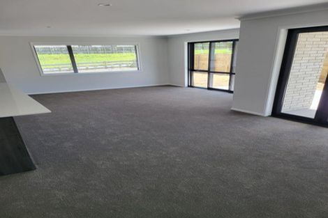 Photo of property in 13 Tarata Place, Owhata, Rotorua, 3010