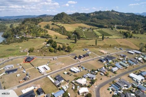 Photo of property in 31 Longreach Drive, Cooks Beach, Whitianga, 3591