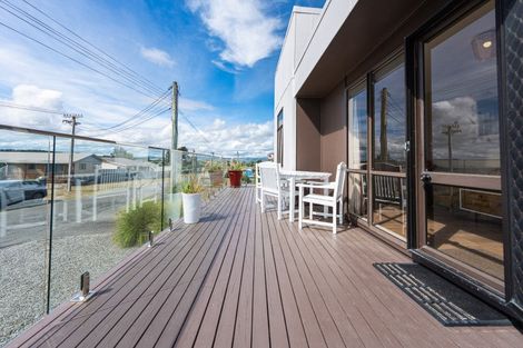 Photo of property in 8 Roore Street, Foxton Beach, Foxton, 4815