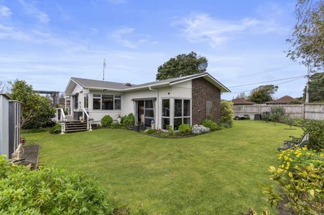 Photo of property in 25a Riverside Road, Orewa, 0931