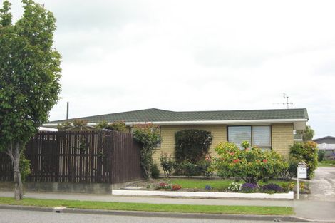 Photo of property in 7a Kinley Street, Rangiora, 7400