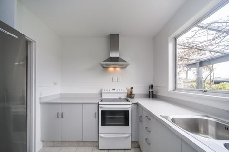 Photo of property in 30 Terry Crescent, Milson, Palmerston North, 4414