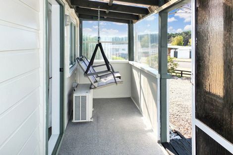 Photo of property in 10 Hennessy Street West, Foxton Beach, Foxton, 4815