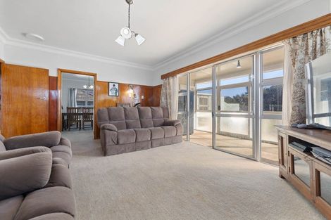 Photo of property in 52 Neal Street, Putaruru, 3411
