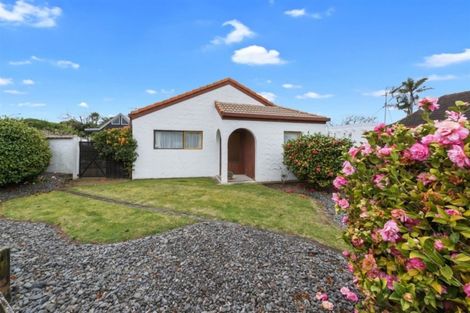Photo of property in 8a Waitui Grove, Mount Maunganui, 3116