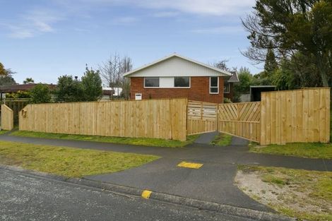 Photo of property in 30 Hyde Avenue, Richmond Heights, Taupo, 3330