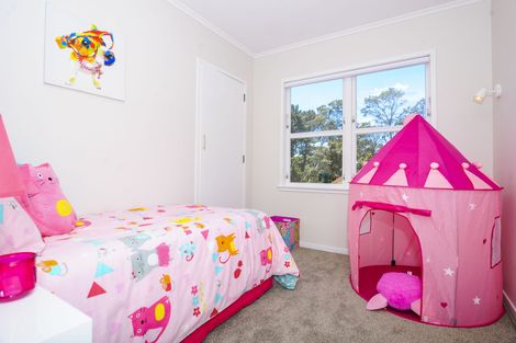 Photo of property in 13 Orsova Place, Lynfield, Auckland, 1042