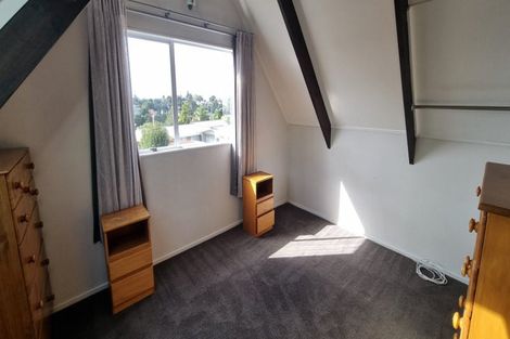 Photo of property in 85 Birkdale Road, Birkdale, Auckland, 0626