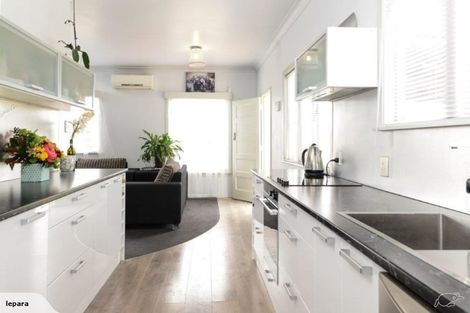 Photo of property in 121e George Street, Tuakau, 2121