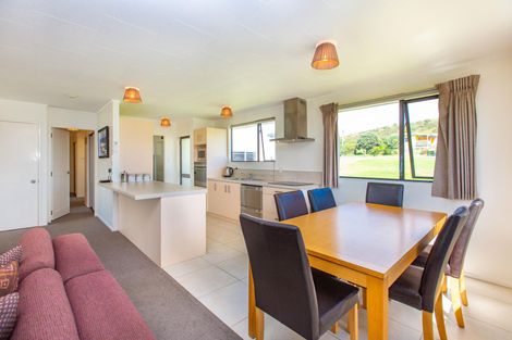 Photo of property in 11 Wainamu Road, Raglan, 3297