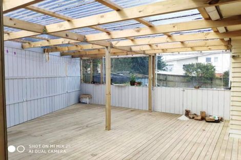 Photo of property in 39d Tomo Street, New Lynn, Auckland, 0600