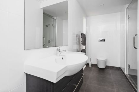 Photo of property in 8 Kiekie Road, Mangere Bridge, Auckland, 2022