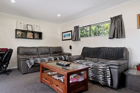 Photo of property in 52a Resolution Road, Welcome Bay, Tauranga, 3112